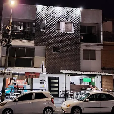 Hermoso Y Nuevo Apartamento En Laureles Medellín Exterior photo