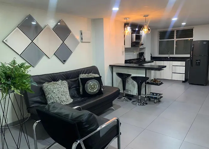 Hermoso Y Nuevo Apartamento En Laureles